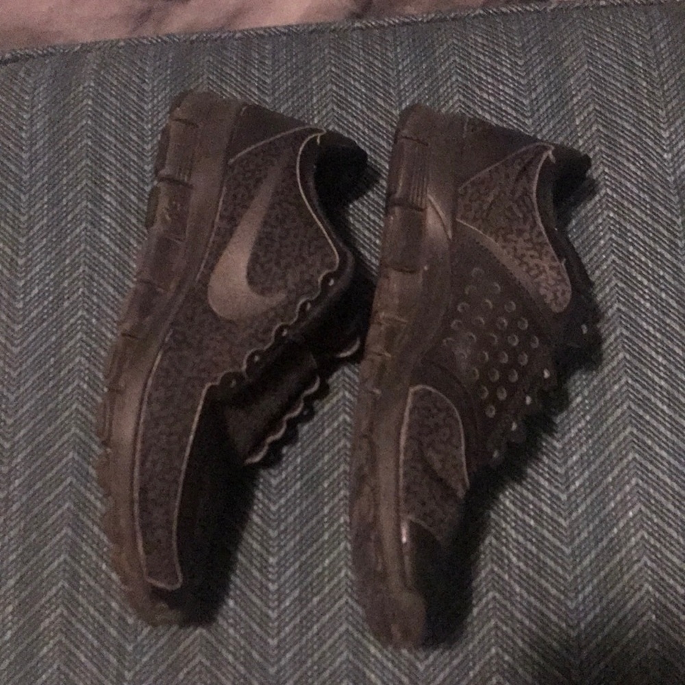 Nike free 5.0 black shoes